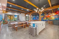 Howzit Hostels