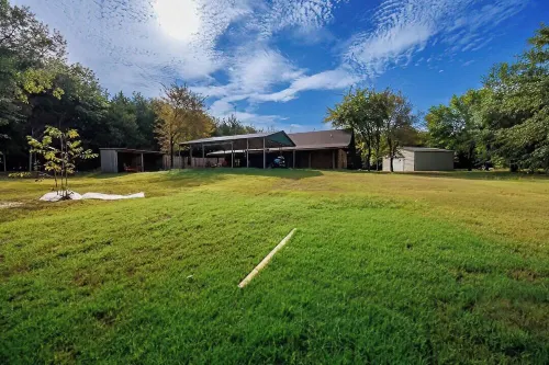 Wood Cabin in the wilderness at Bonham, Texas