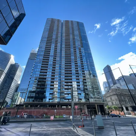 Pars Apartments - Melbourne Quarter- Unique View of City and Yarra