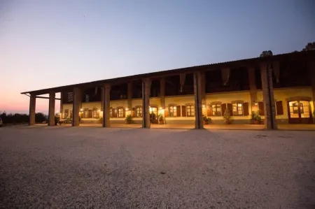 Il Feudo di Agnadello Отели в г. Мизано-ди-Джера-д'Адда