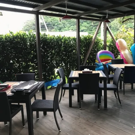 Yenn's Marina Inn Zamami Condominium