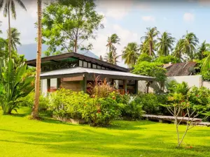 SomeWhere Else Boutique Resort