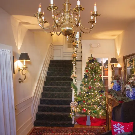 The Inn at Lincoln Square