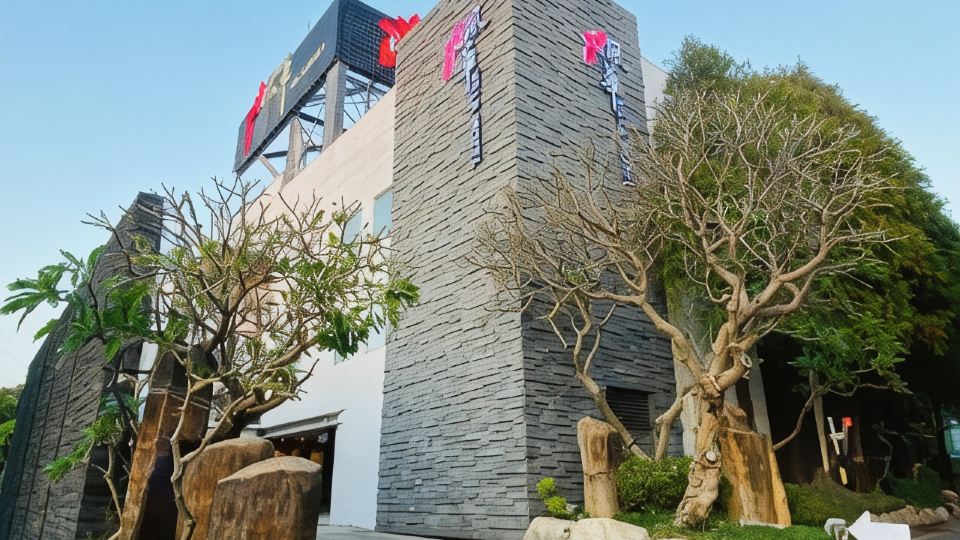 Orient Luxury Villa Motel