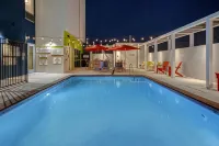 Home2 Suites by Hilton Garden Grove Anaheim - 3-Star