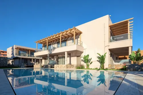 High Beach White - Adults Only