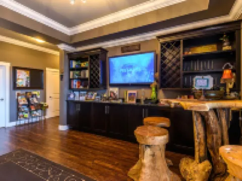 Brookside Inn Boutique Hotel Hotels in Abbotsford