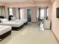 Seksiri Hotel - 2-Star