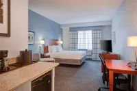 Courtyard Raleigh Crabtree Valley Hotels in Meredith