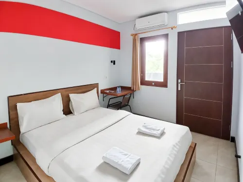 Graha Marina RedPartner near Plaza Marina