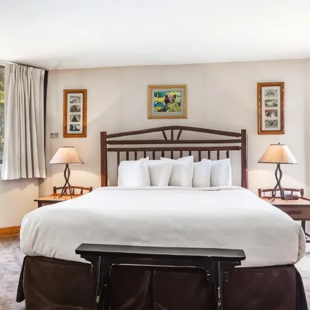 Silver King by All Seasons Resort Lodging