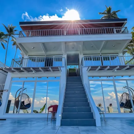 Caliraya Heights Resort & Events Place