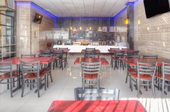 LIC Hotel Отели рядом с достопримечательностью «Американский музей естественной истории»