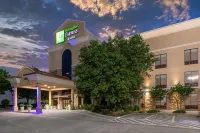 Holiday Inn Express & Suites ARLINGTON (I-20-PARKS MALL) by IHG