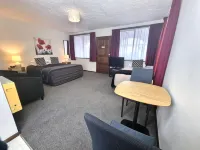 Hacienda Motel