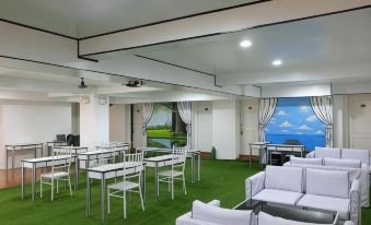 Spaces Hotel Makati