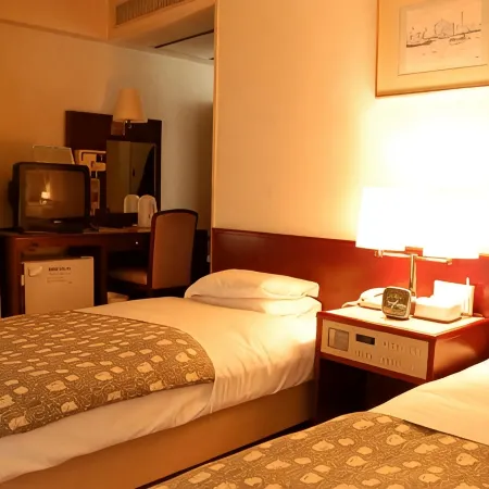 Hiroshima Ekimae Green Hotel