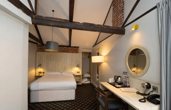 威瑟斯彭國王首領酒店