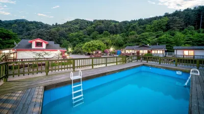 가평 달빛정원 계곡 독채펜션 수영장 샘터유원지 주변 호텔