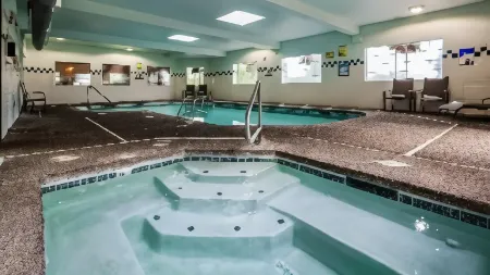 Best Western Oak Meadows Inn