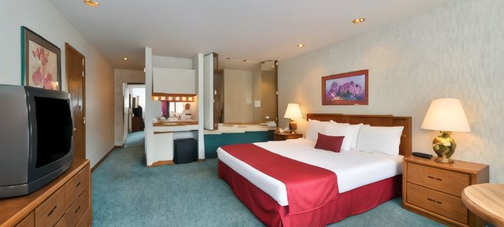Travelodge by Wyndham Mackinaw City Hotels in Cheboygan County