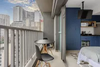 Studio w/ Balcony and View in Consolação - Vno1417 Hotels in Consolacao