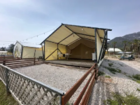 Jangheung Taengdaengi Glamping