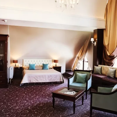 City & Business Hotel فنادق في مينيرالني فودي