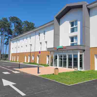 Greet Hotel Castets Coeur des Landes Hotel Exterior