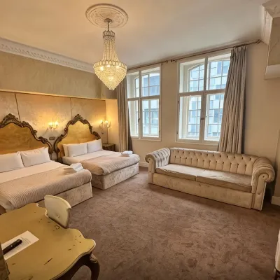 White Star Line Hotel Отели рядом с достопримечательностью «Королевское здание Ливерпуля»