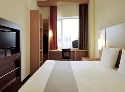 Ibis Braga Centro