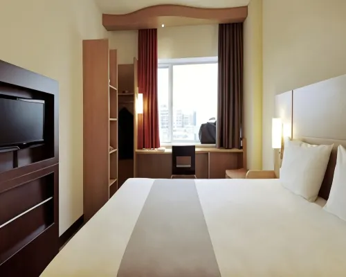 Ibis Braga Centro Hotels near BragaShopping