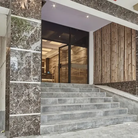 Hotel Mustika Gajah Mada Отели рядом с достопримечательностью «Магазин LTC Glodok»