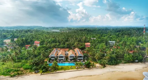 Sri Sharavi Beach Villas & Spa - with 43 Metre Saltwater Infinity Pool
