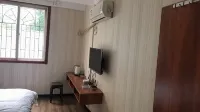 Huainanxiang Weiyuan Guest House - Inns