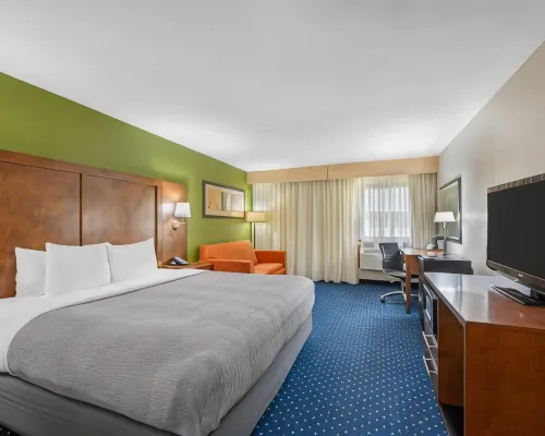Quality Inn & Suites Hotels in Goshen