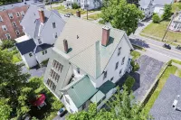 Historic Laconia Home near Lake Winni + Gunstock