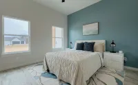 Brand new Beachside Alcove w/ all amenities, private pickleball court &game room - 4-Star
