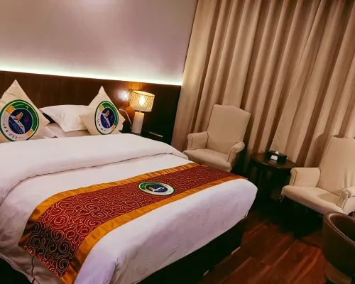 Lhozhag Zhongliang Hotel Hotels in Lhozhag
