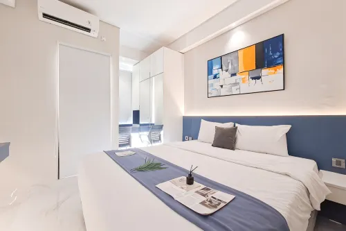 Minimalist Functional Studio at Transpark Bintaro Apartment By Travelio
