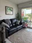 20 mns from beaches and center of St Raphaël.2 50m2 type with nice terrace.