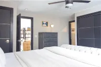 Modern, Spacious Loft in Douglas with Free Parking!