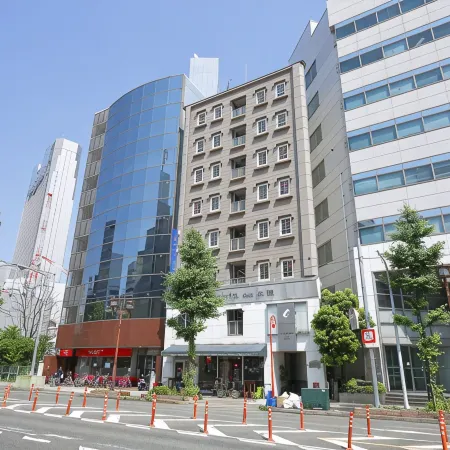 Grampus Inn Osaka Namba