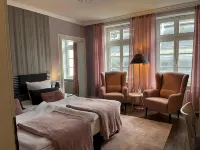 Rein Klassik Hotel - Parkplatz