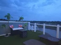 Stunning Waterfront Rooftop in Heritage Harbor Sleeps 10-11! - Homestays