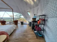 Romantic GLAMPING w Vista Views of WHITE RIVER - 3-Star