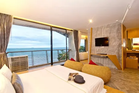 The Now Hotel