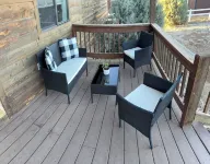 The Sunflower Cabin - Pets, Continuous hot water, Traeger grill, Starlink, AC