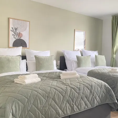 Comfortable 3-room apartment in the heart of the city - 81 m², WiFi & Netflix