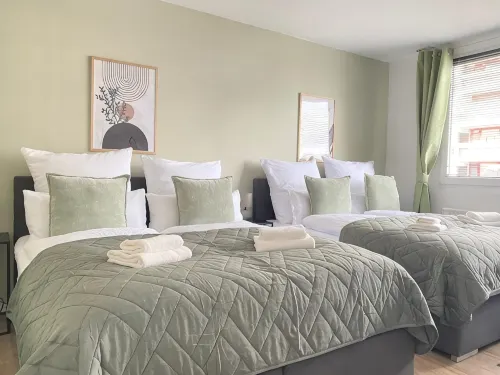 Comfortable 3-room apartment in the heart of the city - 81 m², WiFi & Netflix